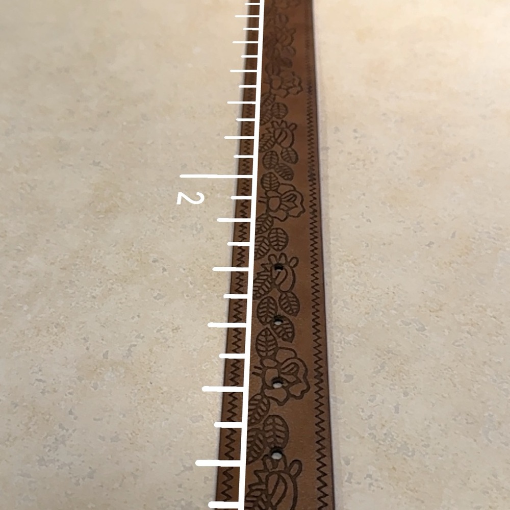 Tan Faux Leather Western Belt Silver Buckle - Picture 8 of 10